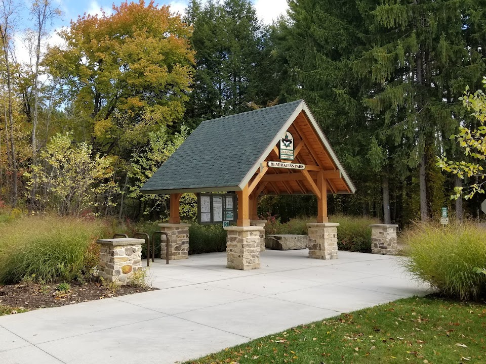 Maple Highlands Trailhead