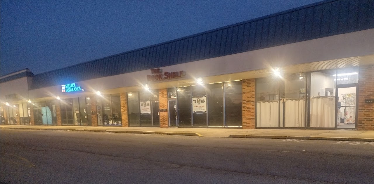 Rolling Hills Shopping Plaza