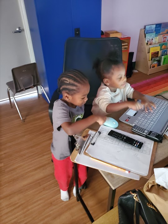 Early Achievers Enrichment Center