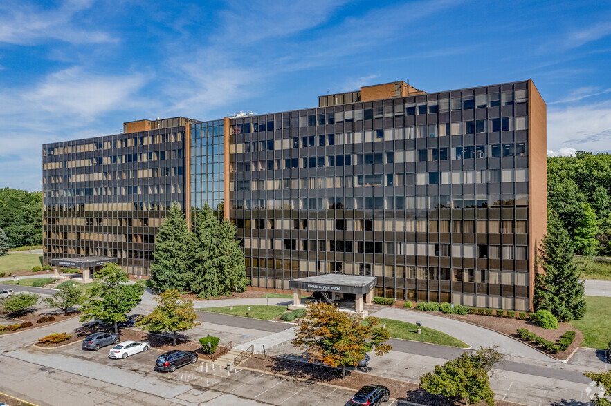 Lakeview Enterprise Campus