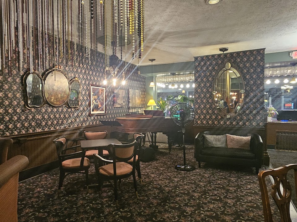 Guarino's Restaurant | Italian