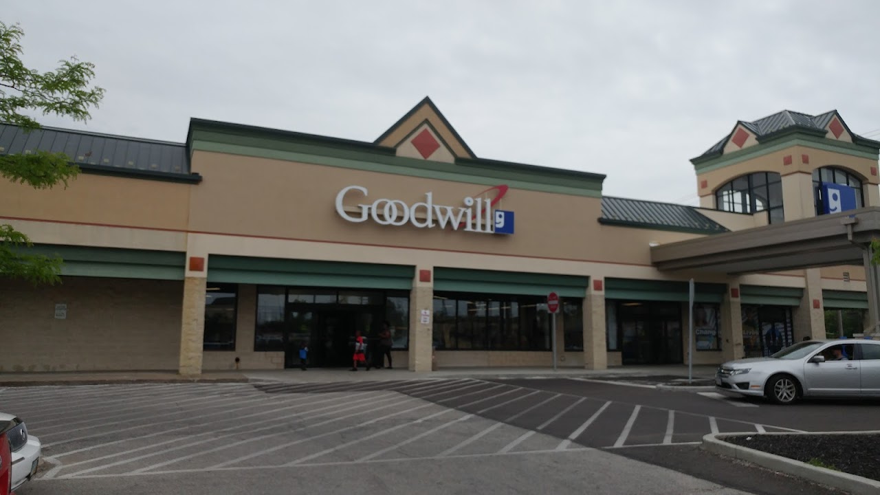 Lee Harvard Shopping Center