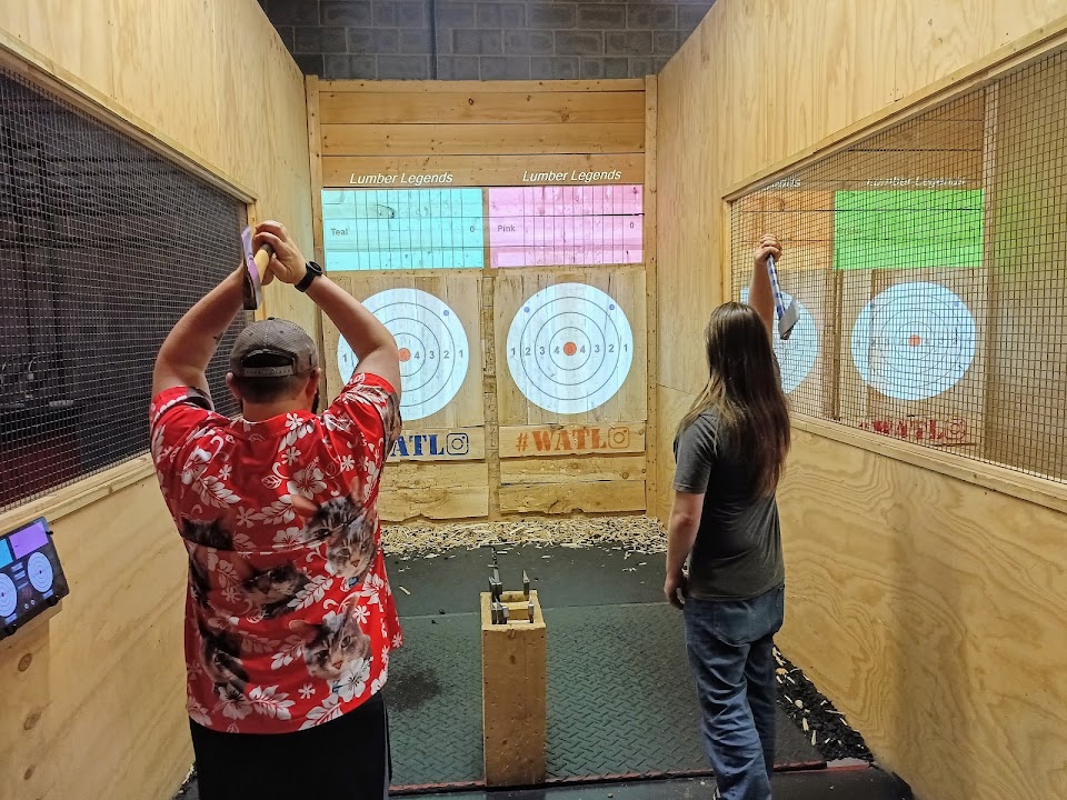Lumber Legends - Cleveland Axe Throwing