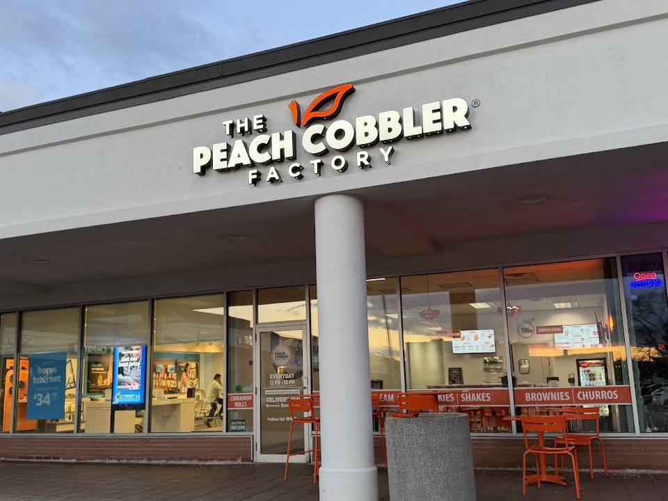 The Peach Cobbler Factory-Cleveland Oh