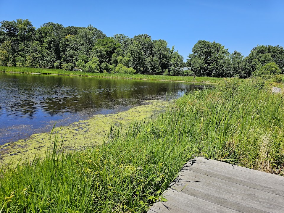 Carol H Sweet Nature Center